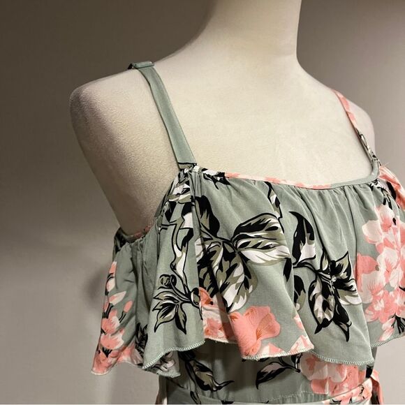 Floral asymmetrical dress with straps - Picture 3 of 15